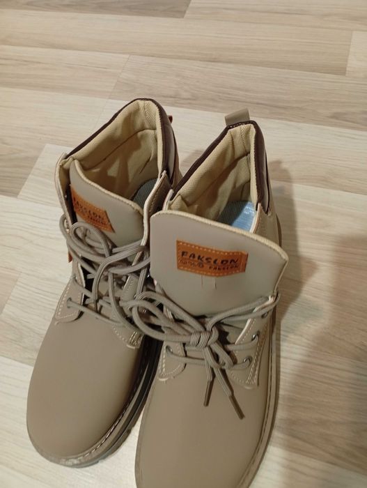 Чоловічі чоботи міжсезонні