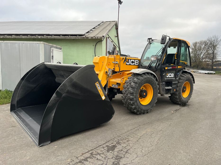 JCB 560-80  Pierwszy właściciel gwarancja 08.2026 stan idealny