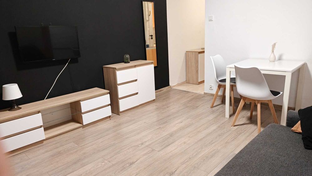 Kawalerka w centrum – 6. piętro, piękny widok na miasto