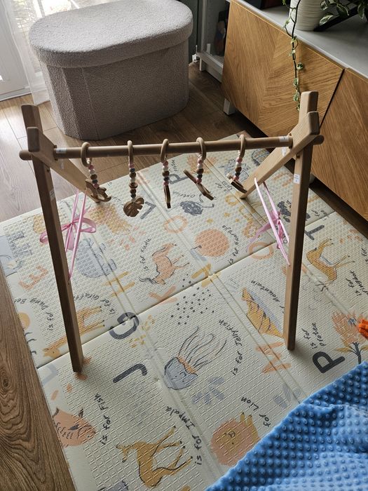 Stojak niemowlęcy babygym