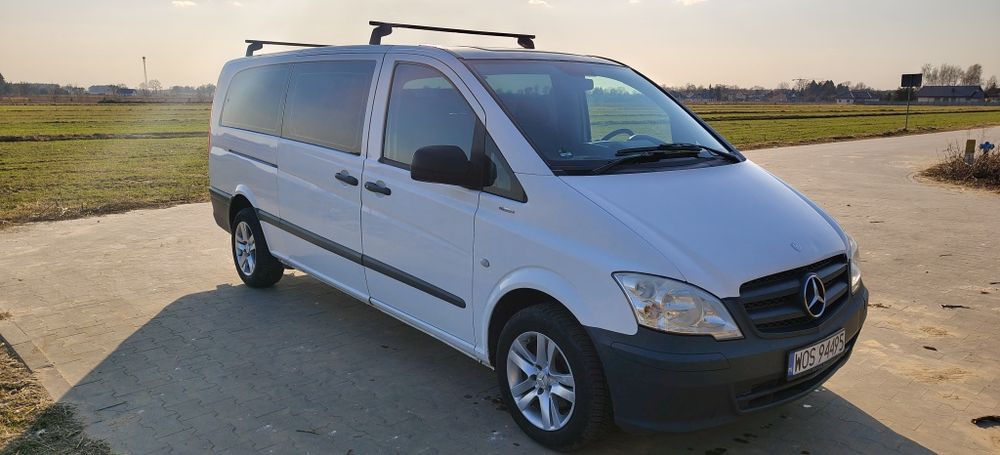 Mercedes Vito 116 2.2CDI . 8/9 osób