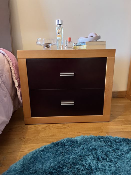 Quarto usado todo em madeira