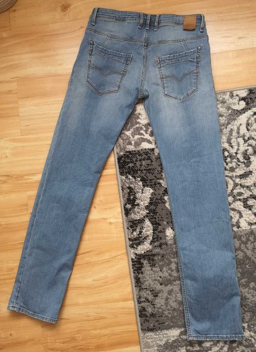 Guess męskie jeansy rozm. 30/32