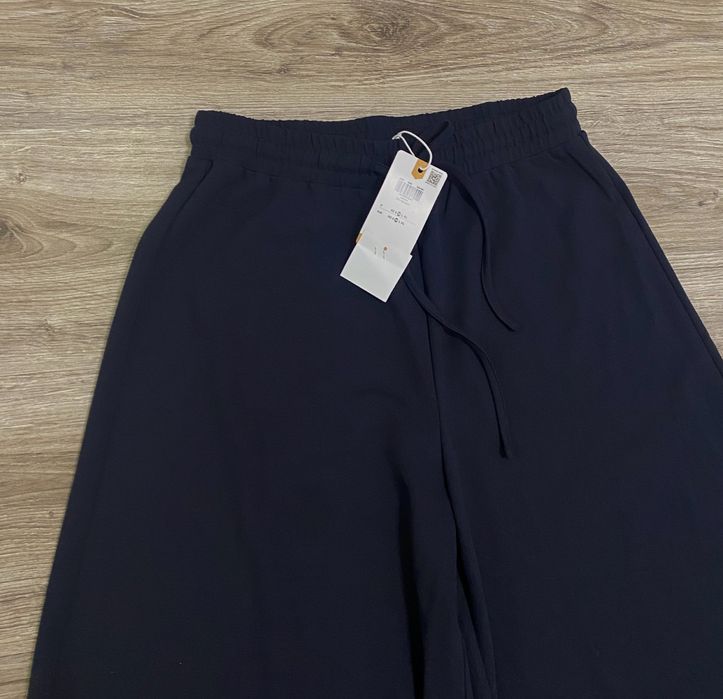 Нові штани-палаццо темно-сині, розмір М, на резинці та з шнурком