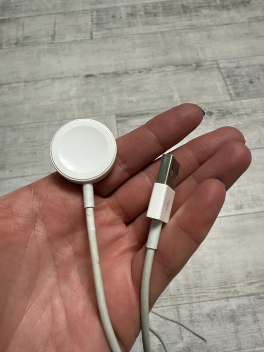 Часы apple SERIES 4 Gold Aluminum ,40 мм