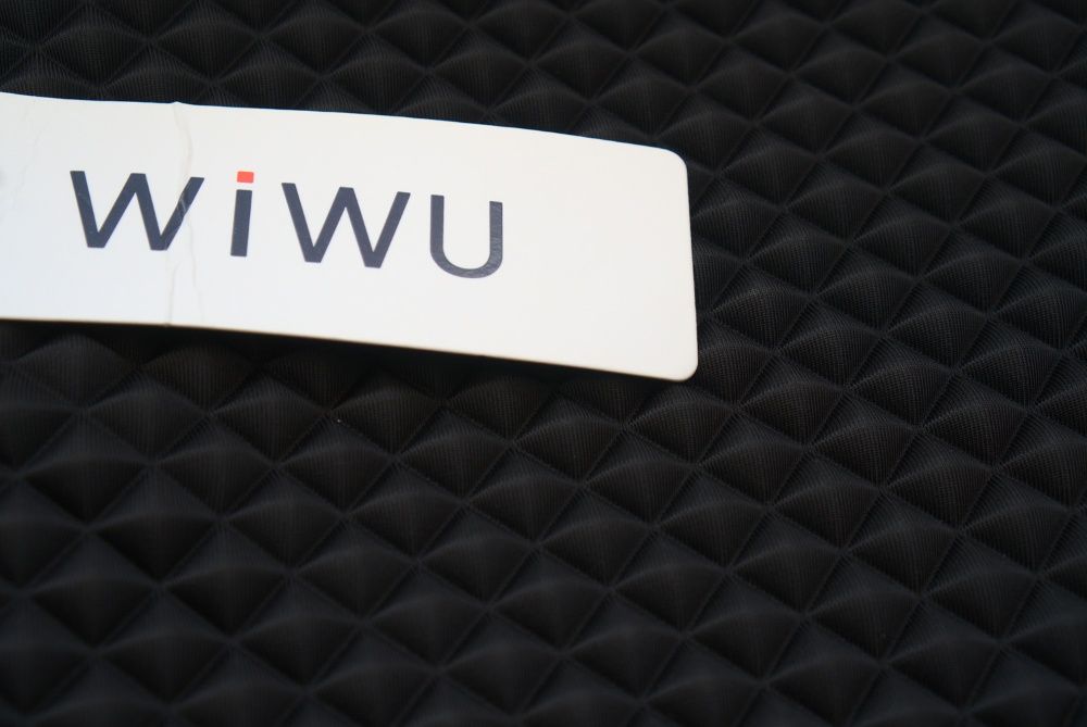 WIWU laptop case (17'' ou superior) NOVA