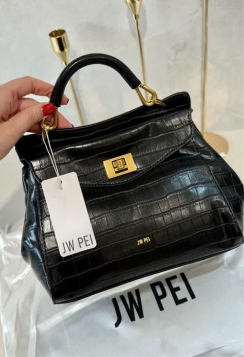 Брендові сумчоки guess , jw pei оригінал