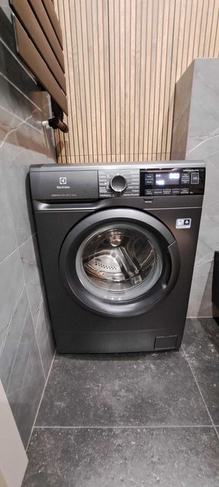 Pralka SensiCare 600 6 kg / EW6SN306SPX / Nowa / Ze sklepu 1600zł