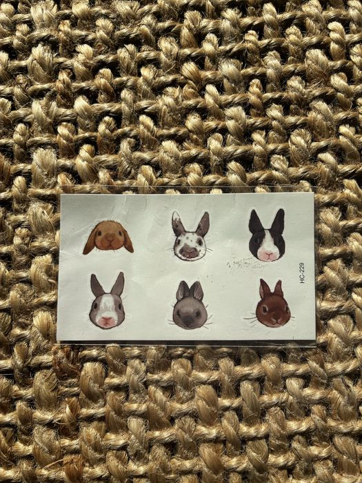 6 tatuaży z królikami