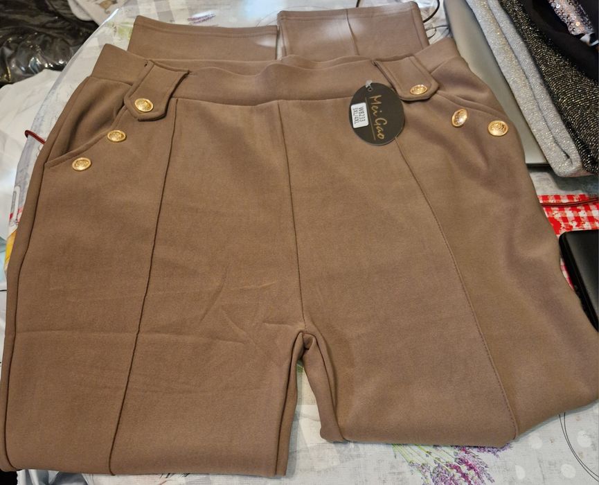 Vendo camisolas, casaco novos