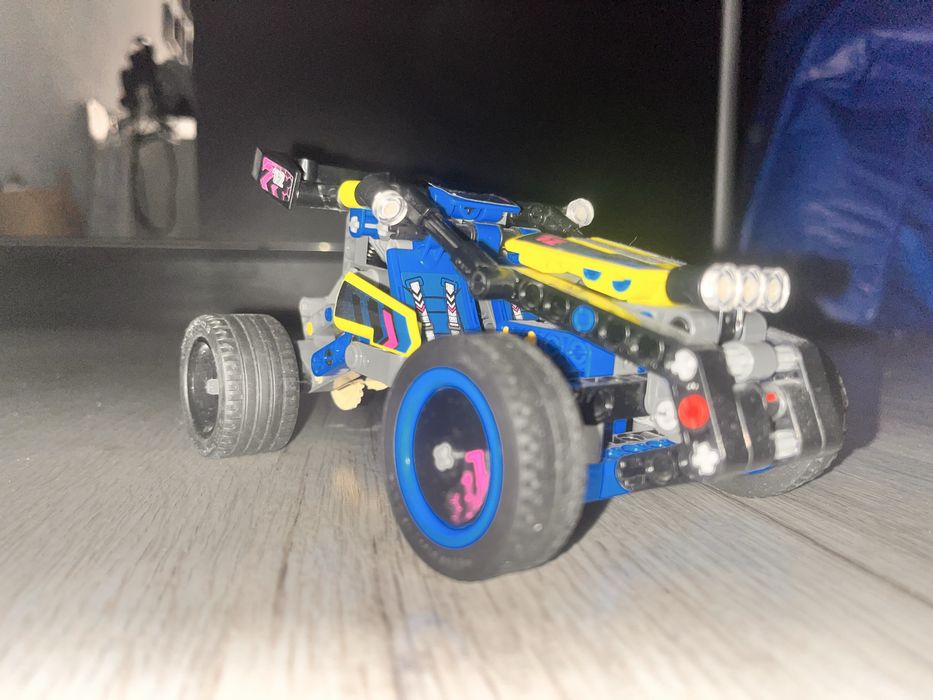 Lego technik off-road race buggy