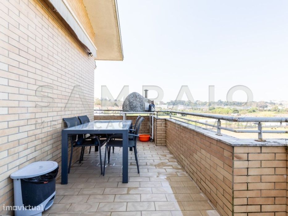 Apartamento T3 - C/ Terraço - Fânzeres/Mercadona!