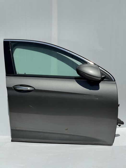 Opel Insignia b drzwi przod Z10A w kolor keyless