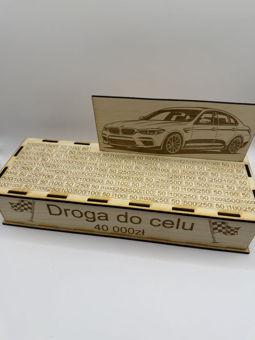 Skarbonka wykreślanka prezent dla chłopaka auto