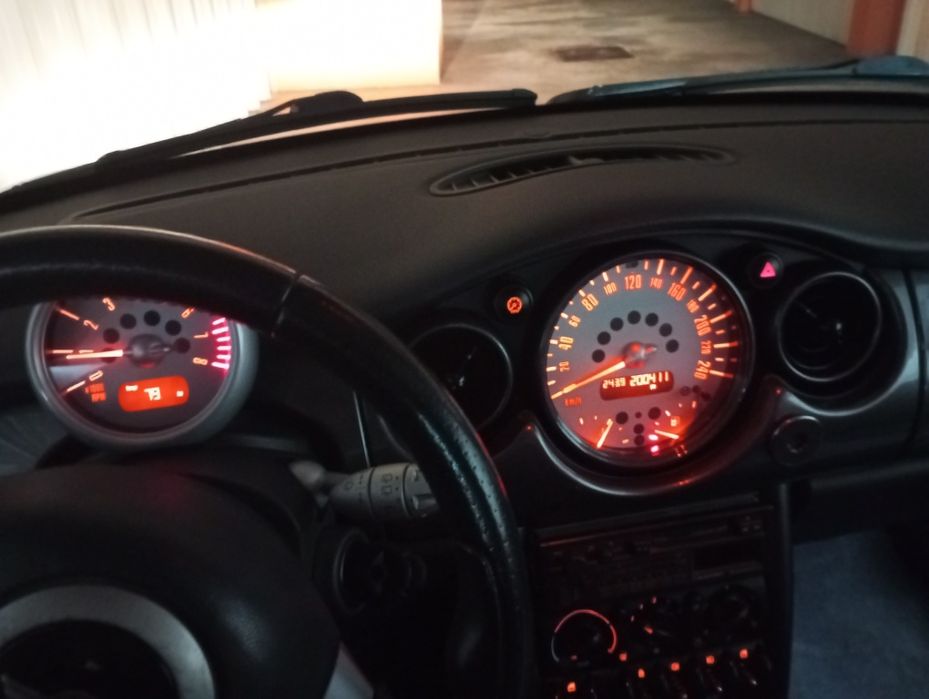 Automóveis 2025 ...