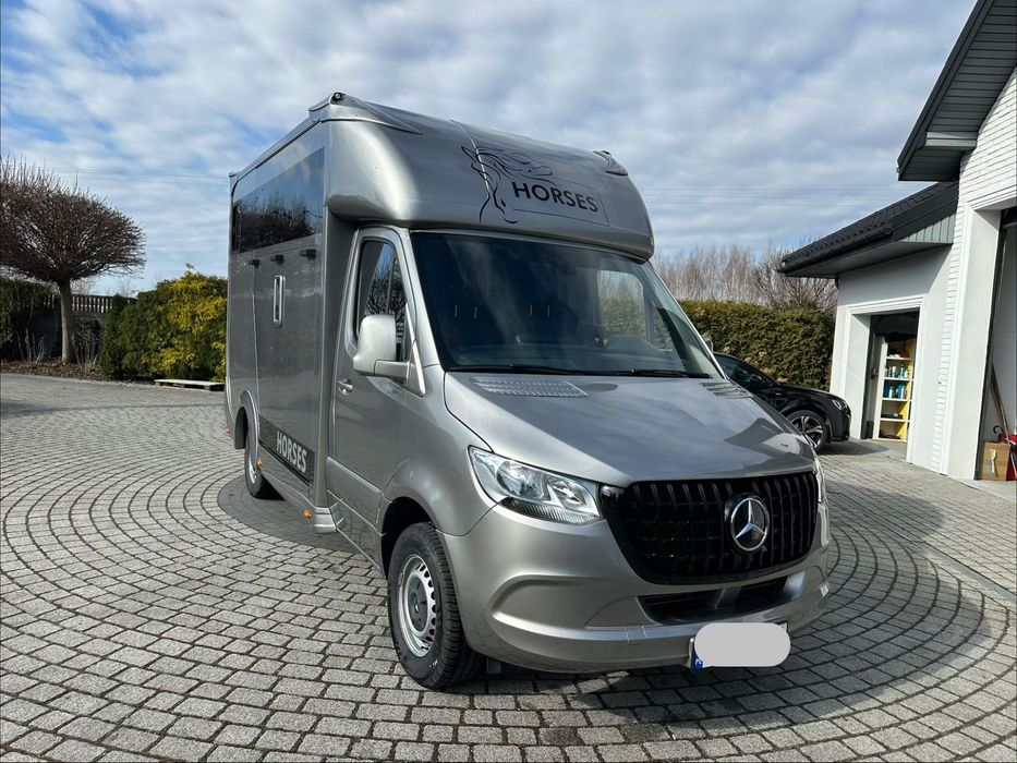 Mercedes-Benz Sprinter 317  Koniowóz Mercedes Sprinter 317 automat mały przebieg