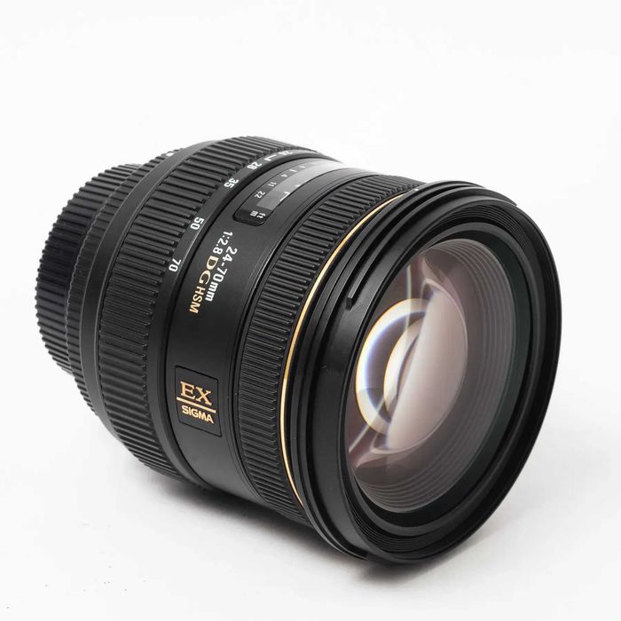 Об’єктив Sigma AF 24–70mm f/2.8 EX DG HSM для Nikon