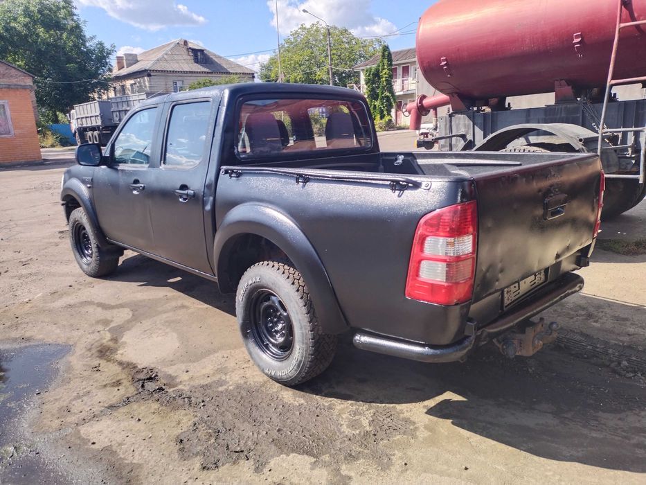 Ford ranger 4* 4