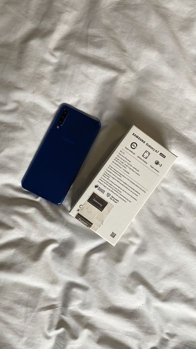 Мобільний телефон Samsung galaxy A7 2018