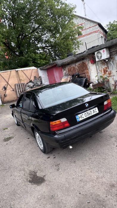 BMW E36 M50B20 320i
