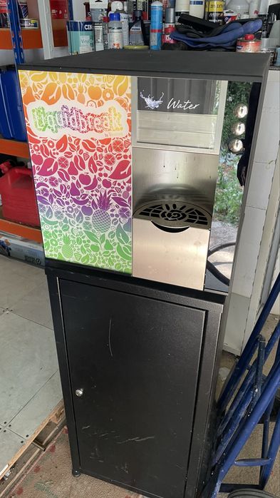 Maquinas de bebidas frias e quentes