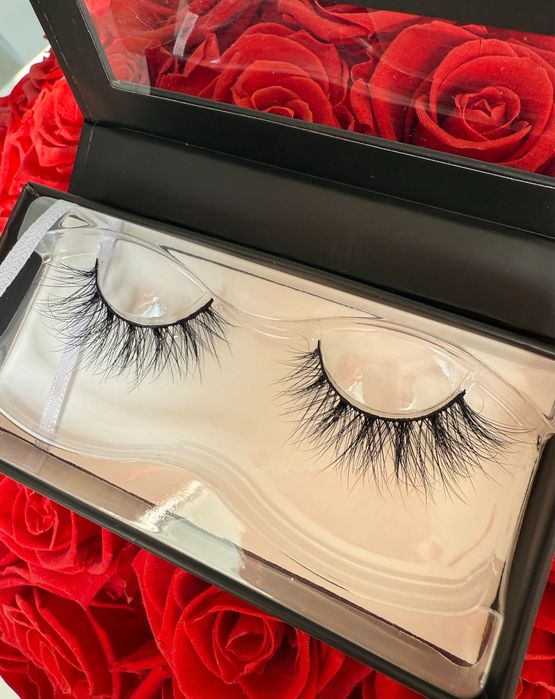 Rzęsy na pasku Lilly Lashes kocie oko model Mink J_make_up