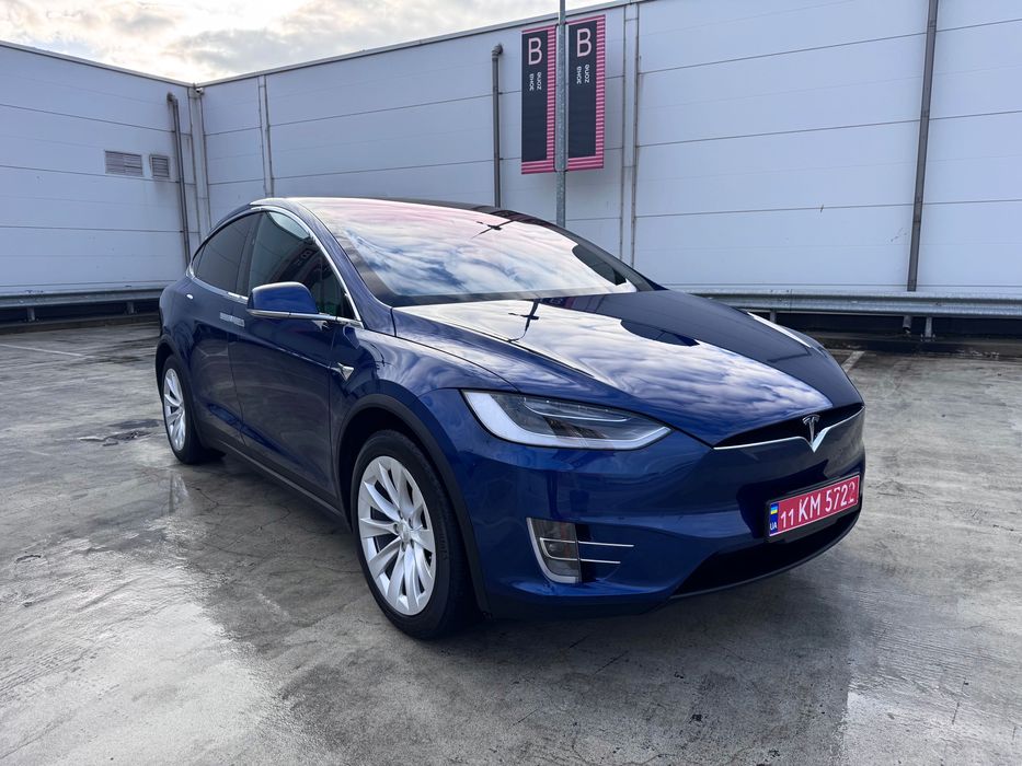 Tesla Model X Longe Range Plus 100 kWh Dual Motor (525 к.с.) AWD