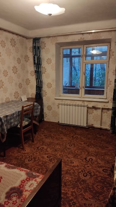 Кімната в довгострокову оренду