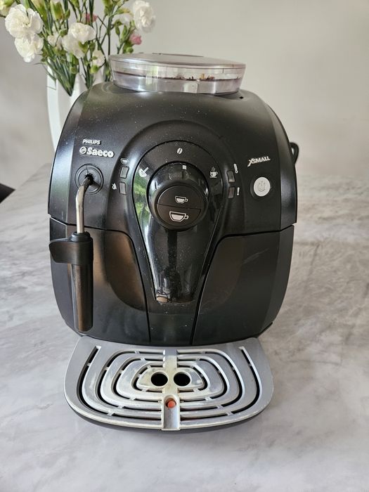 Sprzedam ekspres ciśnieniowy Xsmall Saeco Philips HD8743