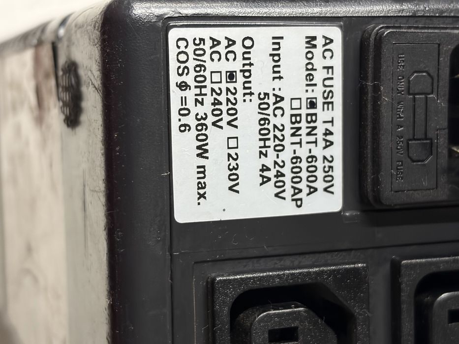 ИБП Powercom BNT-600A