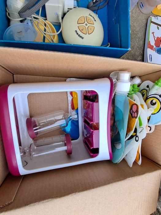 Lote de artigos para bébé