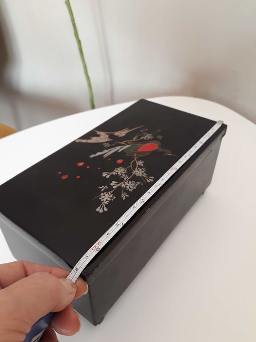 Stara pozytywka,szkatułka z laki