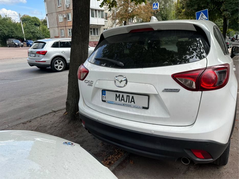Продам офіційну Mazda-CX-5