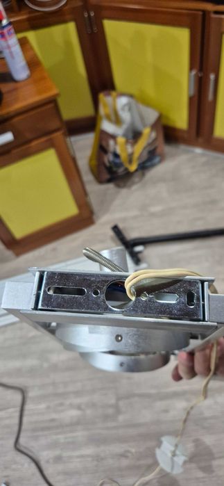 Candeeiro de parede/teto com 2 focos direcionáveis