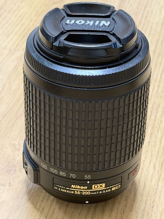 Nikon D3100 + 2 Objetivas (AF-S DX 18-55mm + AF-S DX 55-200mm)