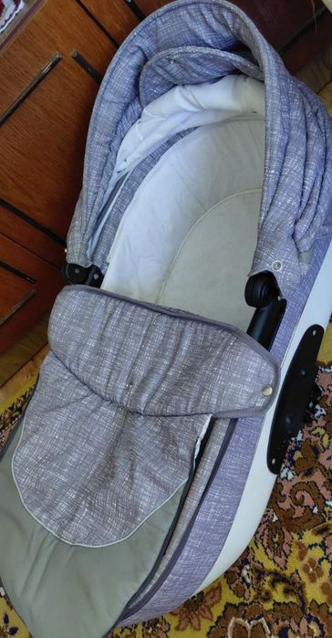 Дитяча коляска,дешево