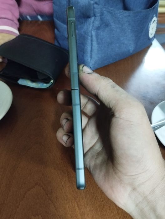 Samsung flip 3 5g