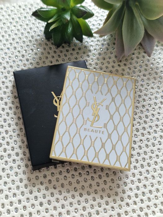 Przepiękne lusterko ysl beauty nowe oryginalne