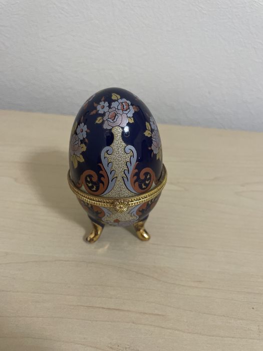Шкатулка-яйце керамічне