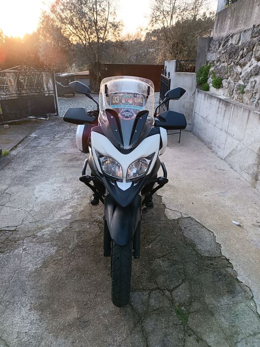 Suzuki Vstrom DL 650 2011