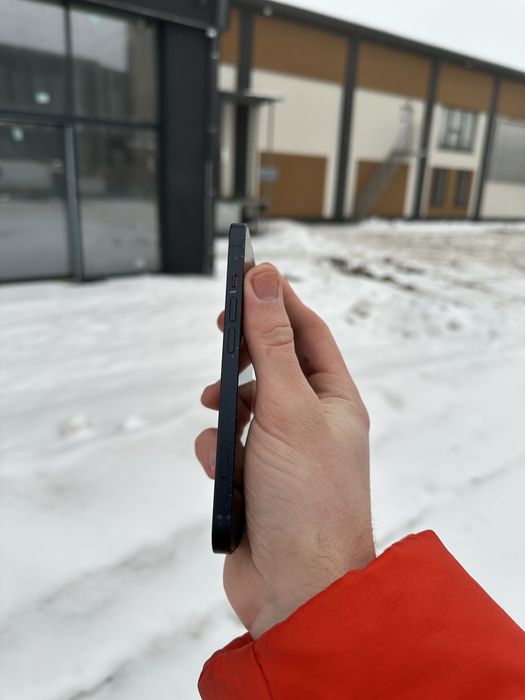 Iphone 13 black 128 Айфон 13 чорний 128гб