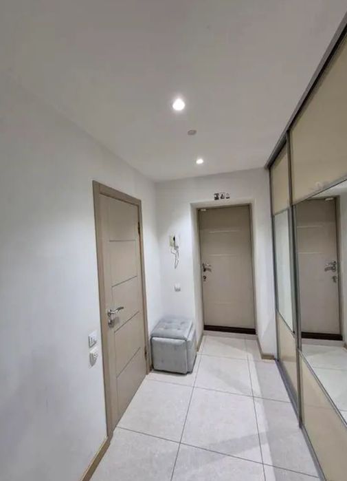 Сдам 1комн квартиру Новые дома Комунальный рынок