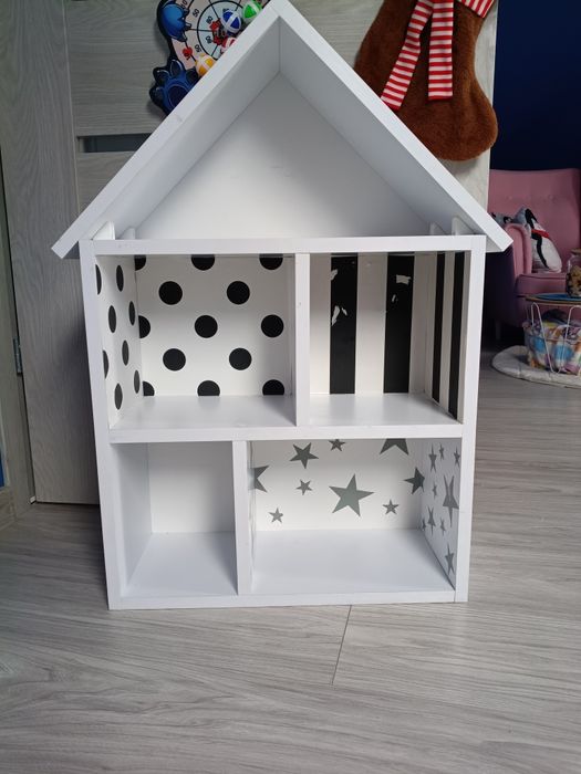 Domek dla lalek używany