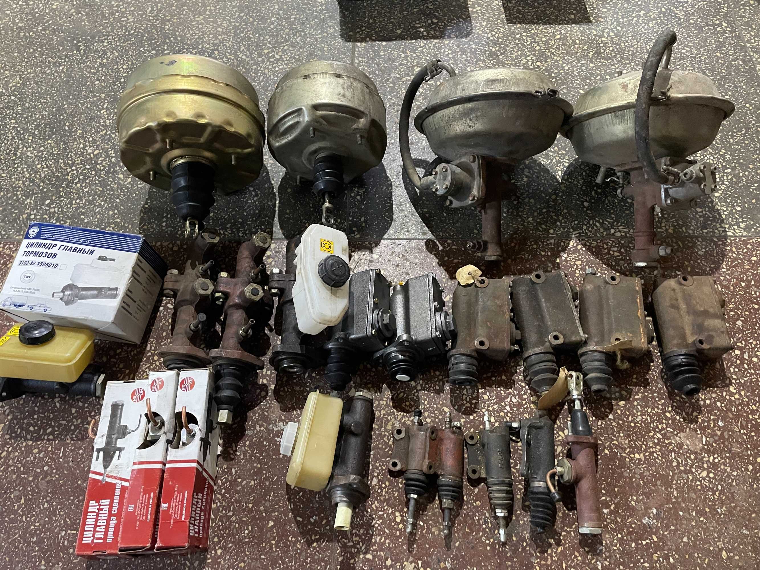 Вакум тормозной,главный тормознойГаз 52,Газ 53,Газ3307,Уаз,Газ24,Газ69 ...