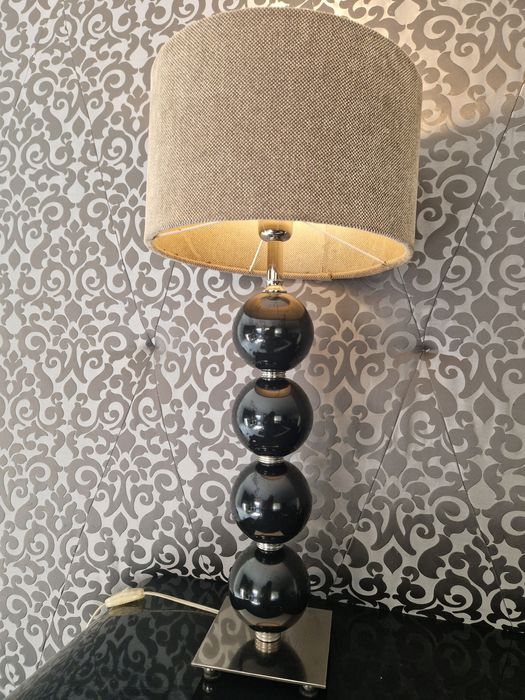 Candeeiro de mesa de loja de decoração como novo