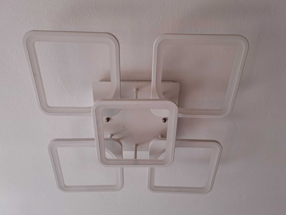 Plafon kwadratowy Iralan 58 x 58 cm biały Lampa sufitowa z pilotem