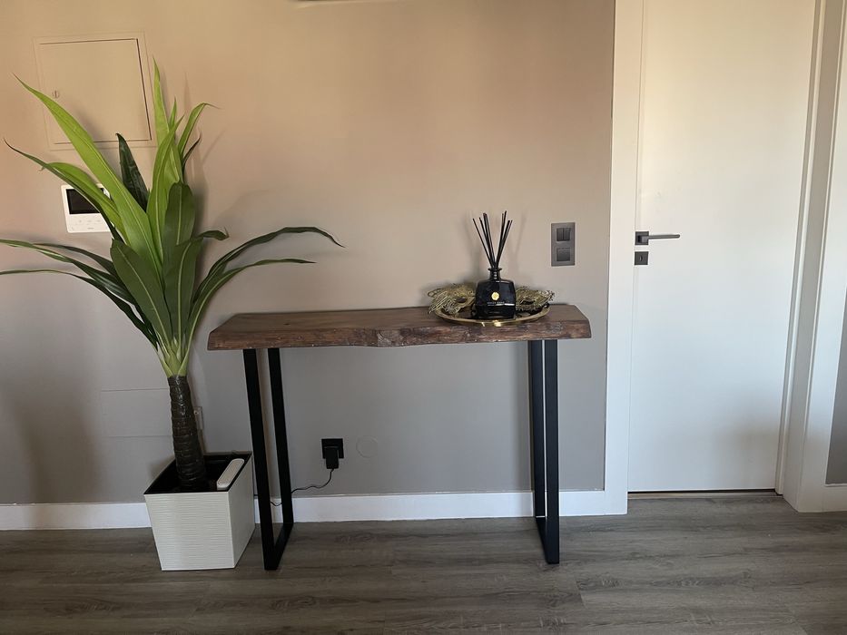 Consola de entrada, madeira maciça/ nogueira