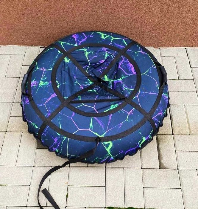 Крутий тюбінг ватрушка плюшка тюбинг таблетка тюба санки надувні