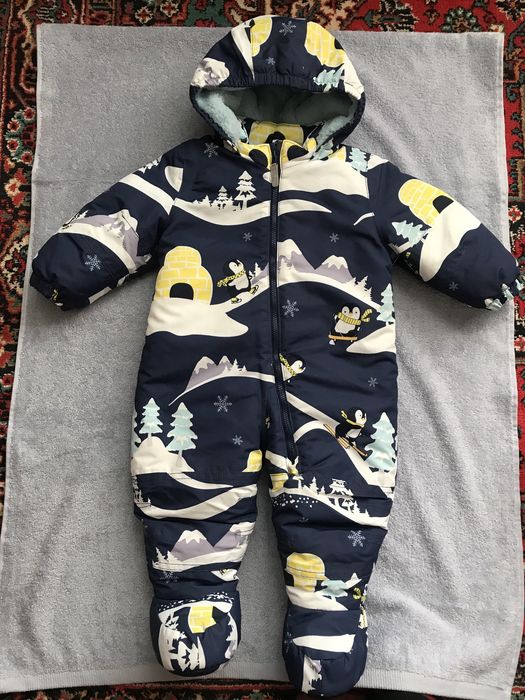 Зимний  комбинезон на мальчика