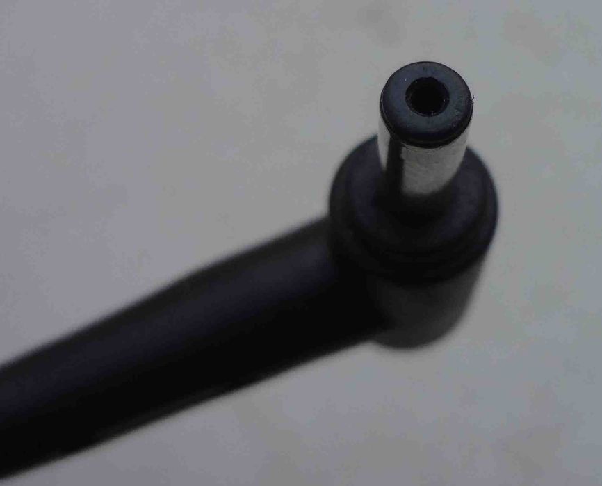 Зарядное устройство 19V 3.42A ADP65DW Z адаптер не рабочий